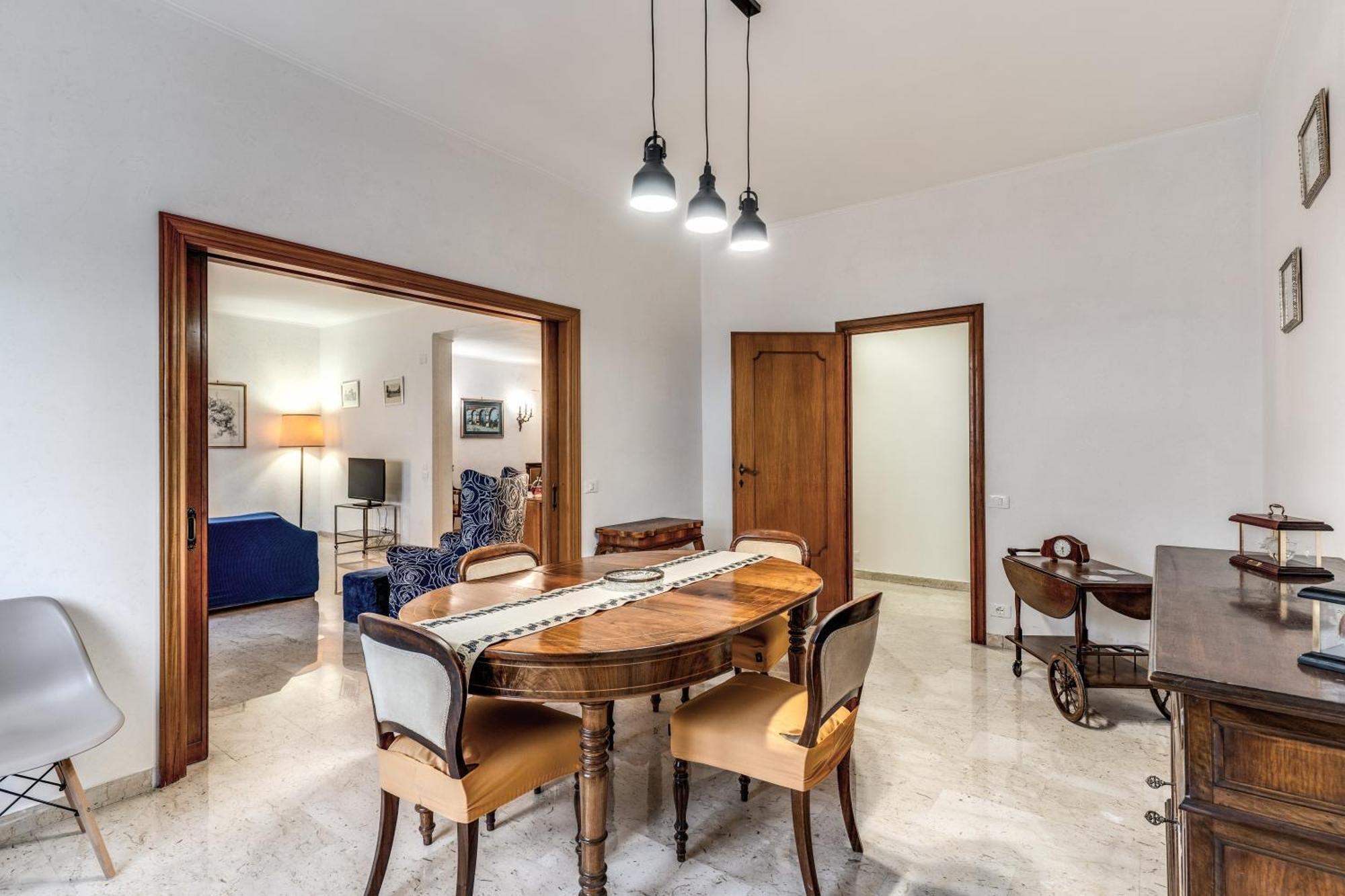 Bellavista - Family&Friends Big House-Saint Peter Apartment โรม ภายนอก รูปภาพ